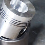 What are the Symptoms of a Failing Piston in a Car Engine