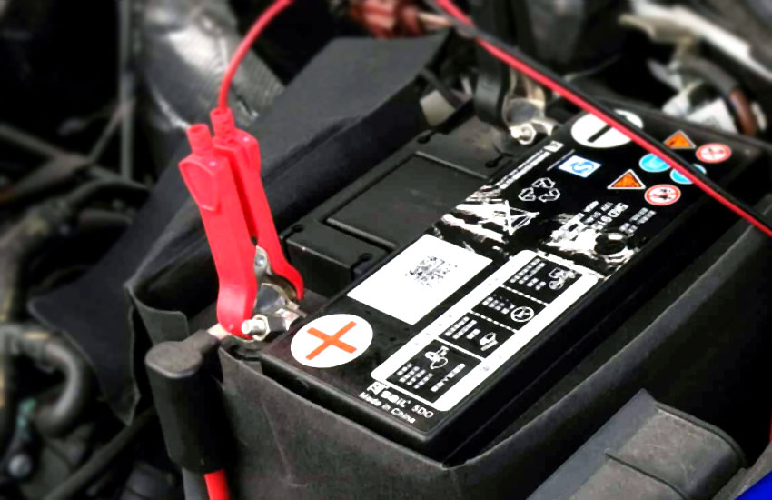 Connecting a Car Battery