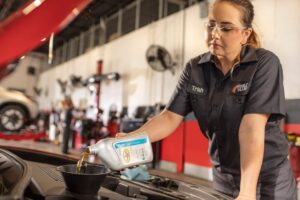 When Should You Get Your First Oil Change on a New Car?