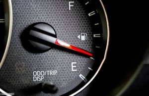 How to Reset Gas Gauge Needle